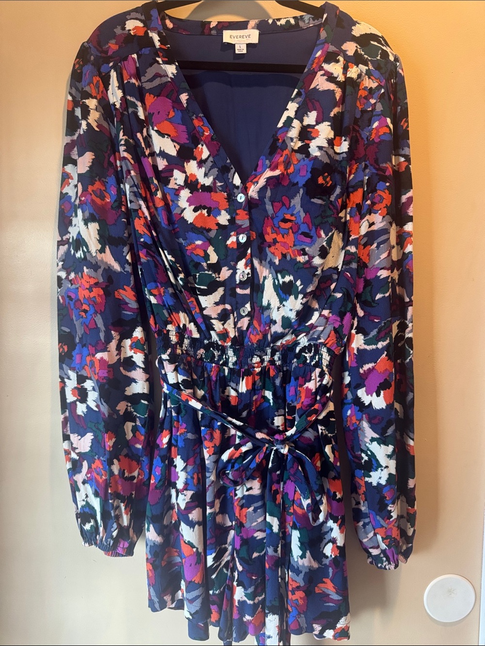 EVEREVE Abstract Floral Long Sleeve Romper (Style #EA0013446E)